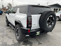 2024 GMC Hummer EV SUV 2X