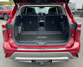 2022 Toyota Highlander Hybrid Platinum