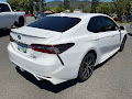 2022 Toyota Camry Hybrid SE