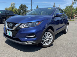2022 Nissan Rogue Sport SV