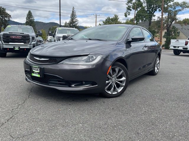 2016 Chrysler 200 S