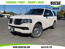 2017 Lincoln Navigator Select